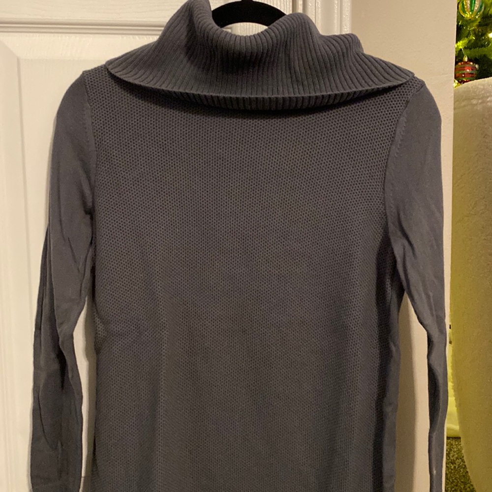 Banana Republic, tunic lightweight sweater, size small